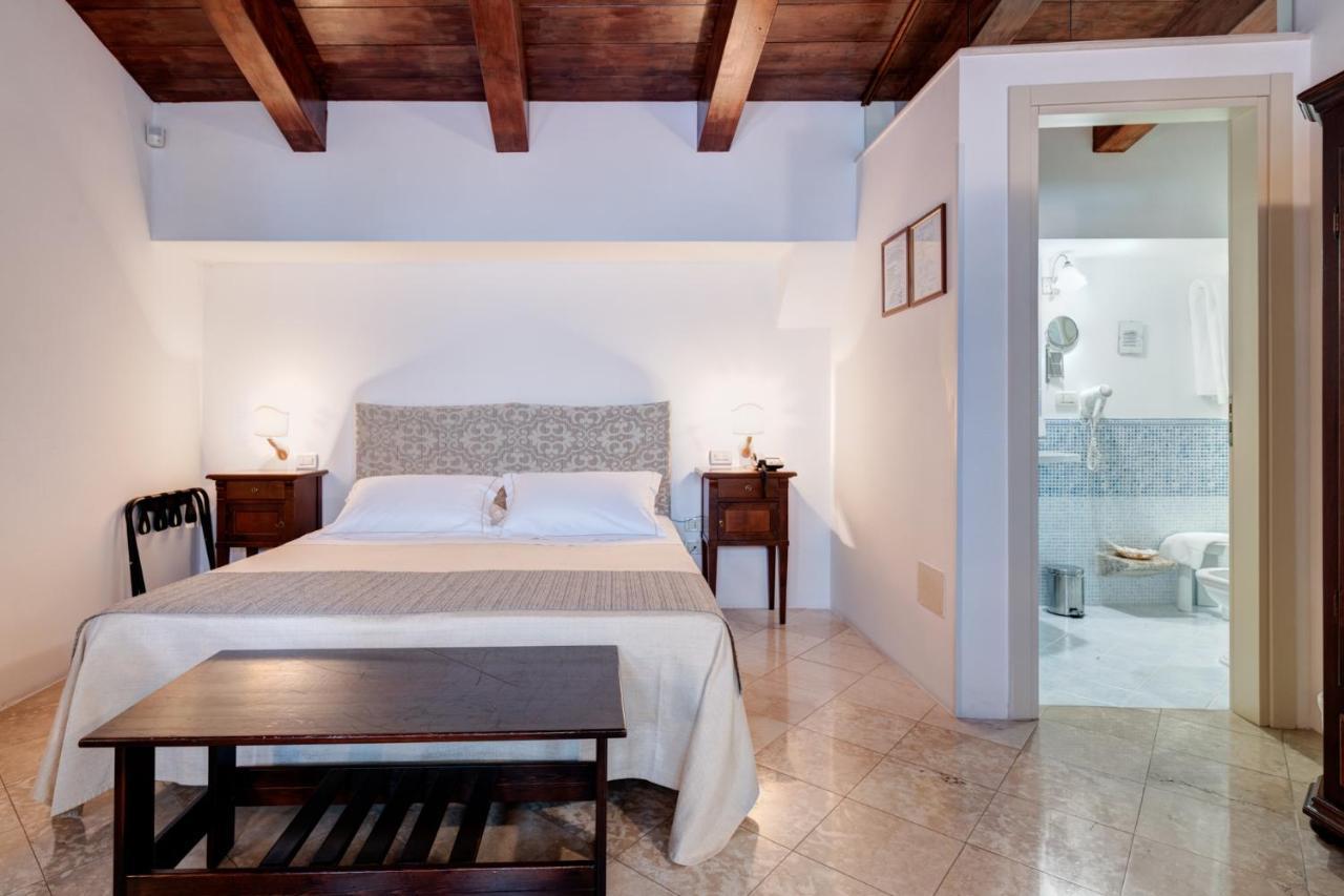 Hotel La Terra Ostuni Exteriör bild
